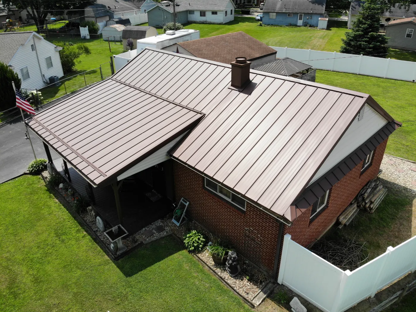 Tarping and dry-in on a Swayzee commercial roof